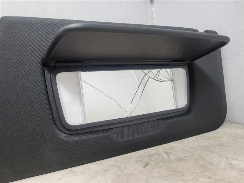 Sierra At4 Silverado 2019-2022 negro conductor parasol iluminado izquierda izquierda derecha Foto 3 de 4