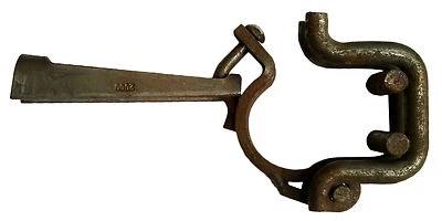 MARKENLOS Keilkupplung halb zum Anschweißen an Baugerüst, Gerüstrohr, Kupplung Gerüstbau