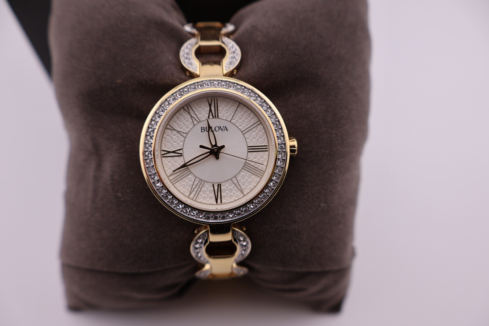 Bulova 98L300 Classic Crystal Bezel Stainless Steel Q… - Gem