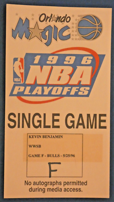 Orlando Magic Bulls Playoffs 1996 Michael Jordan Autographed 1996