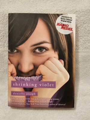 Shrinking Violet by Danielle Joseph (2009, Trade Paperback)