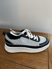 Nicole Miller Brita White  Black Size 8 Platform Sneakers Athletic Shoes