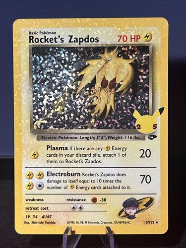 Rocket's Zapdos 15/132 - Celebrations: Classic Collection Pokemon NM/M