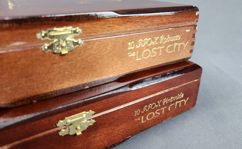Fuente Opus X The Lost City Empty Cigar Box Pair Piramides Robusto Wood Velvet - Picture 4 of 14