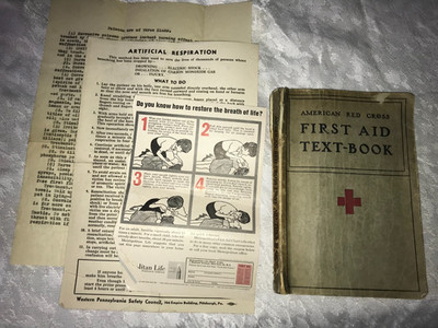 Rare 1933 The Maple Press AMERICAN National RED CROSS First Aid TEXT-BOOK 7¾x5¼''