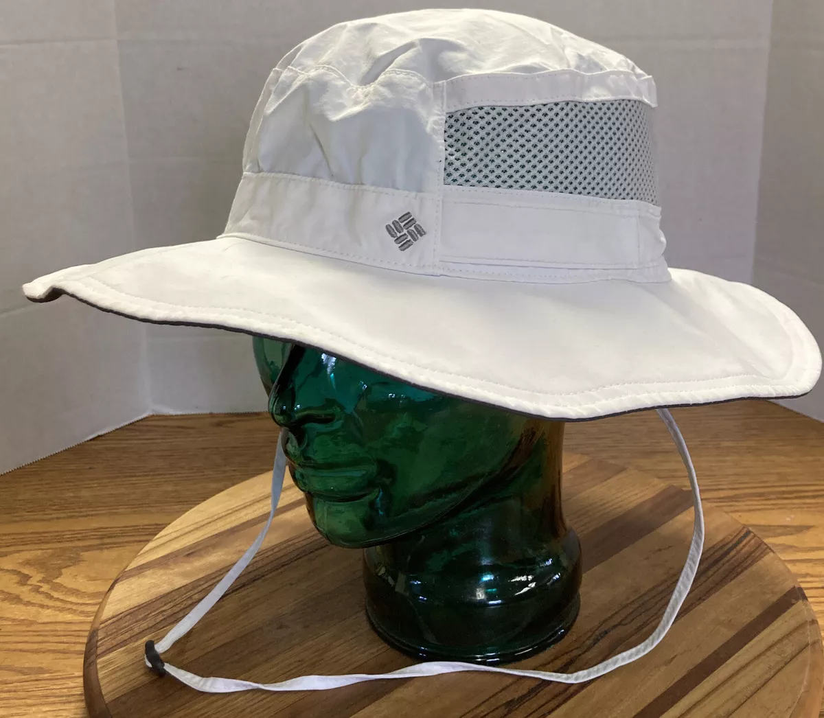 White fishing sales hats