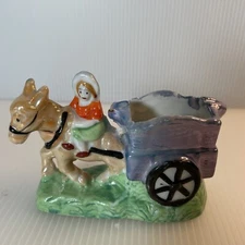 Vintage Ashtray Lusterware Horse Pulling Wagon Figural Japan Ceramic Porcelain