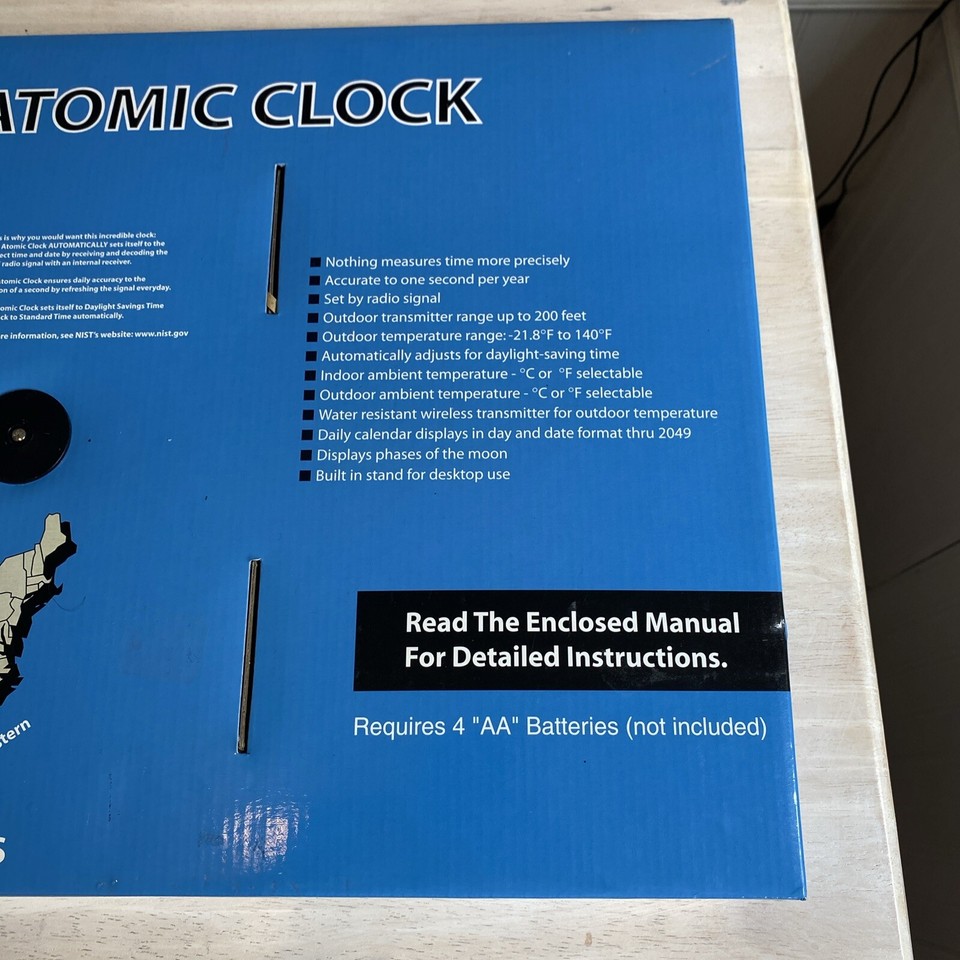 Skyscan Atomic Clock With Outdoor Wireless Temperature Moon Phase Nib