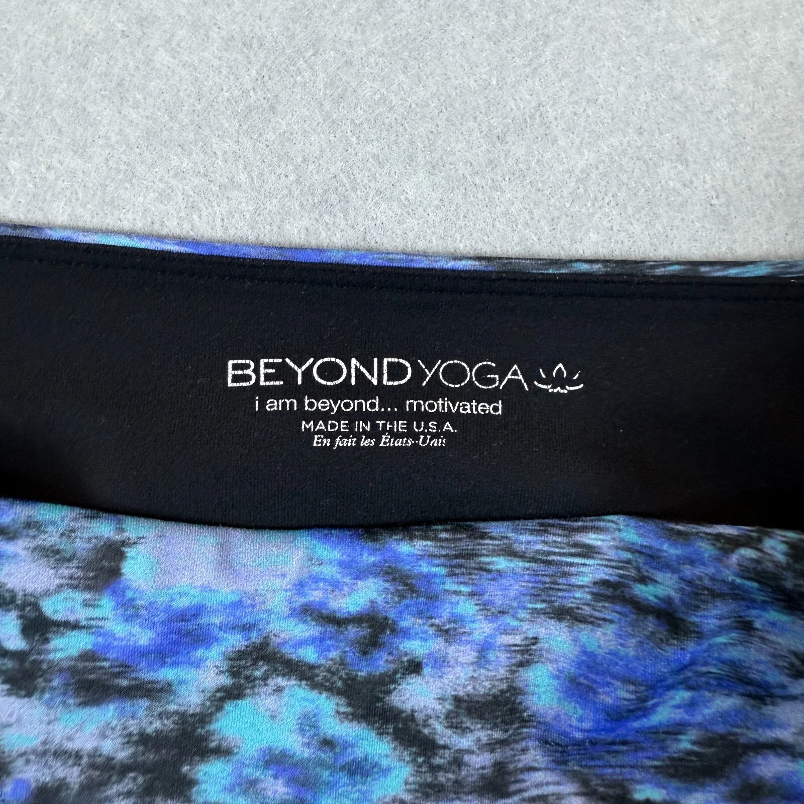 beyond-yoga marled patterned tapered leggings