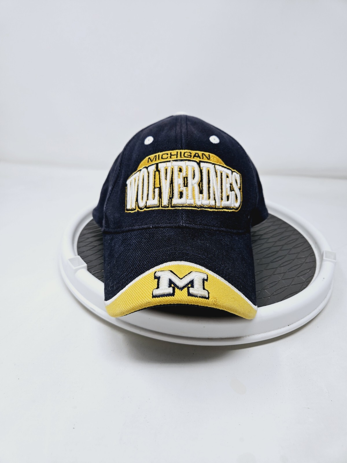 Vintage Michigan Wolverines Embroided Strapback Hat Y2K NCAA USED FAST SHIPPING