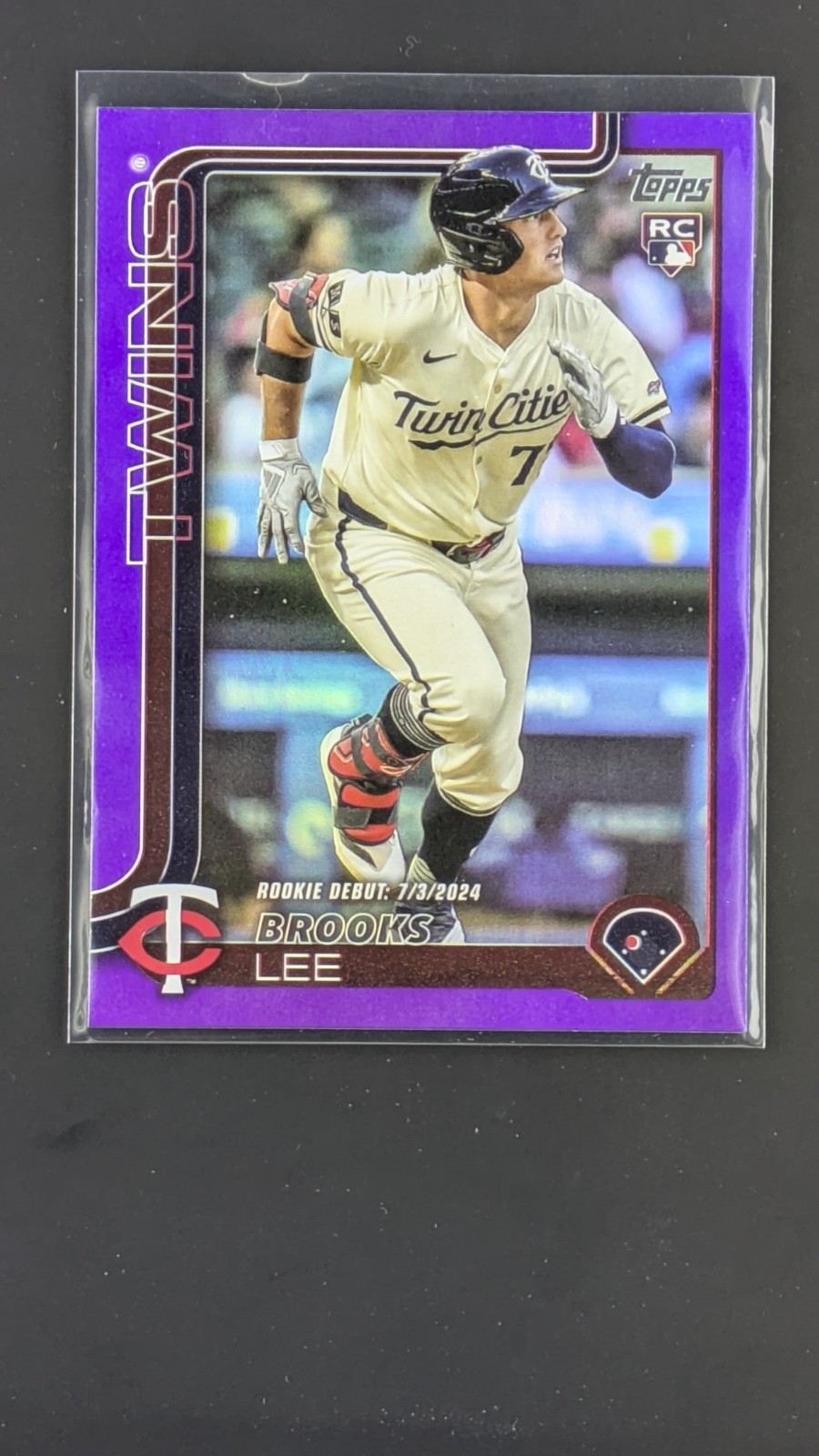Brooks Lee Minnesota Twins US243 Topps Update 2025 Purple Foil Parallel 243/250