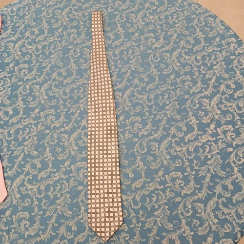 PAL ZILERI Group Forall Tie 100% Silk Light Grey Geometric Pattern g65
