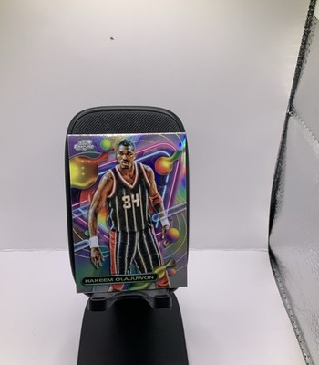2023-24 Topps Cosmic Chrome - Hakeem Olajuwon #47 Refractor