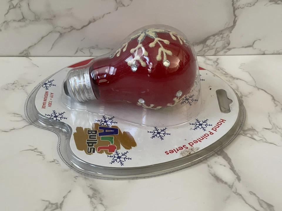 Sunbeam Hand Painted Series Art Light Bulbs 25W Snowflake Red New - Image 4 of 4