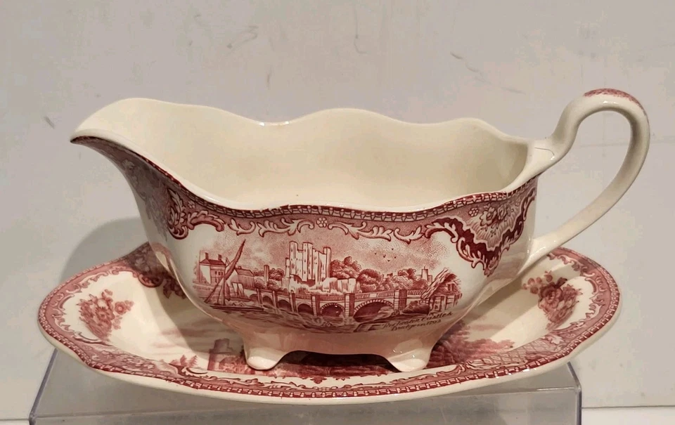 Vintage Johnson Bros. England Old British Castles Gravy Boat & Under Plate. NR - Image 2 of 4