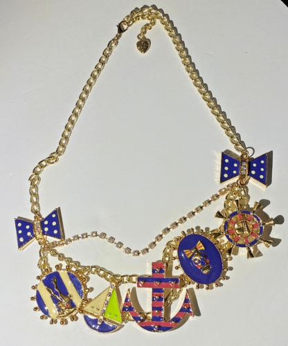 COLLIER BETSEY JOHNSON YACHTING DREAMS DÉCLARATION RARE - Photo 1/9