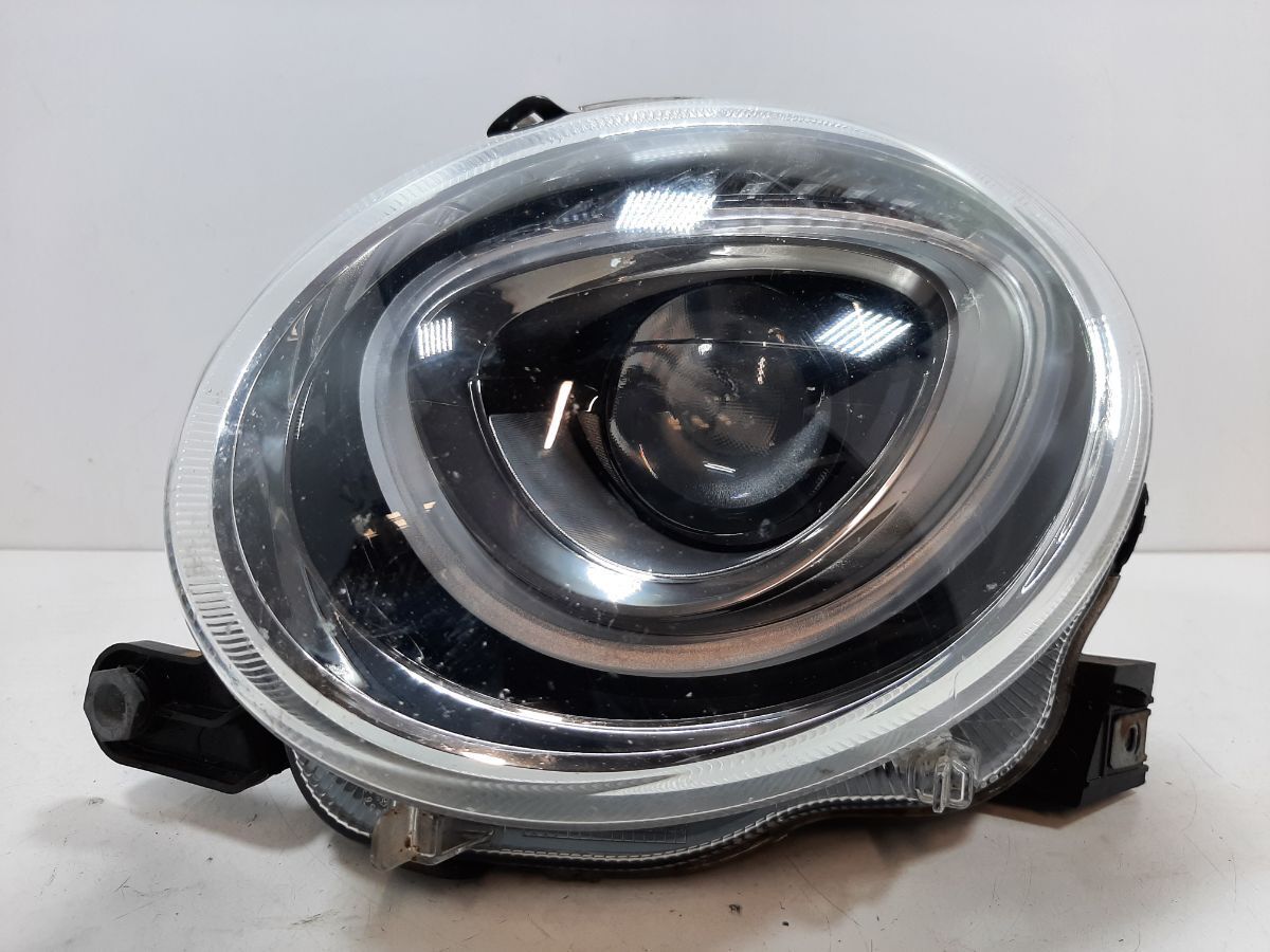 2017 Fiat 500 Left Passenger Side Headlight 52088876 for sale 