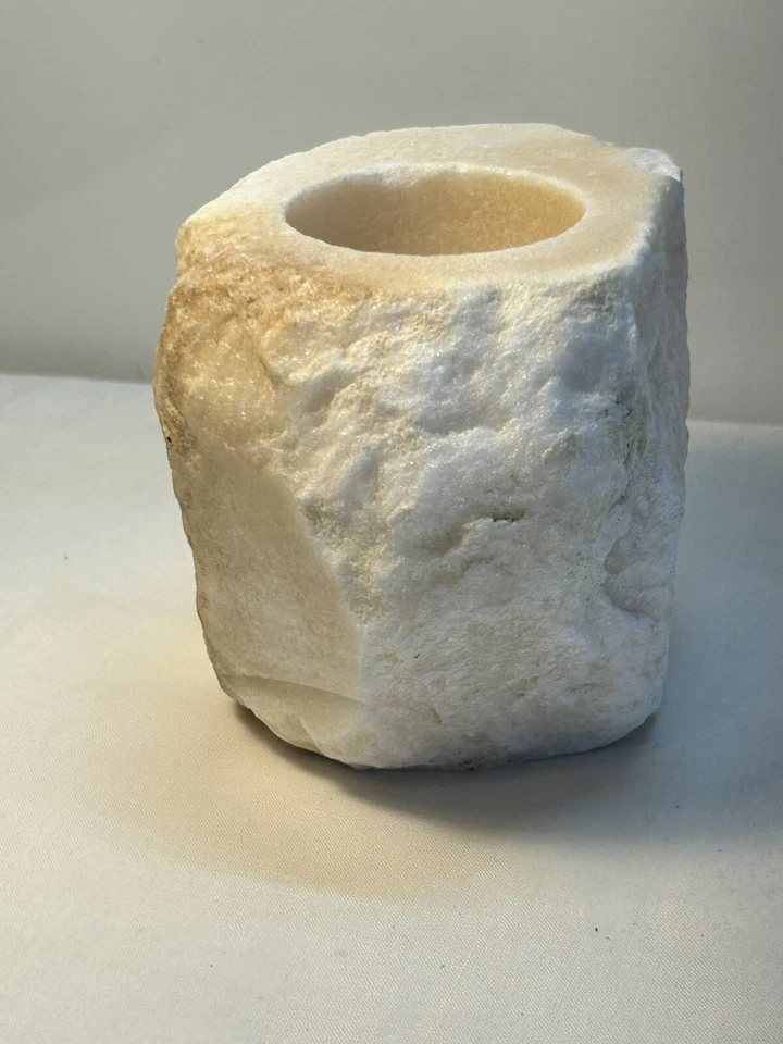 White carved rock Candle Holder ? Tea Light 3.6 lbs quarts crystal ? READ j1 - Image 4 of 4