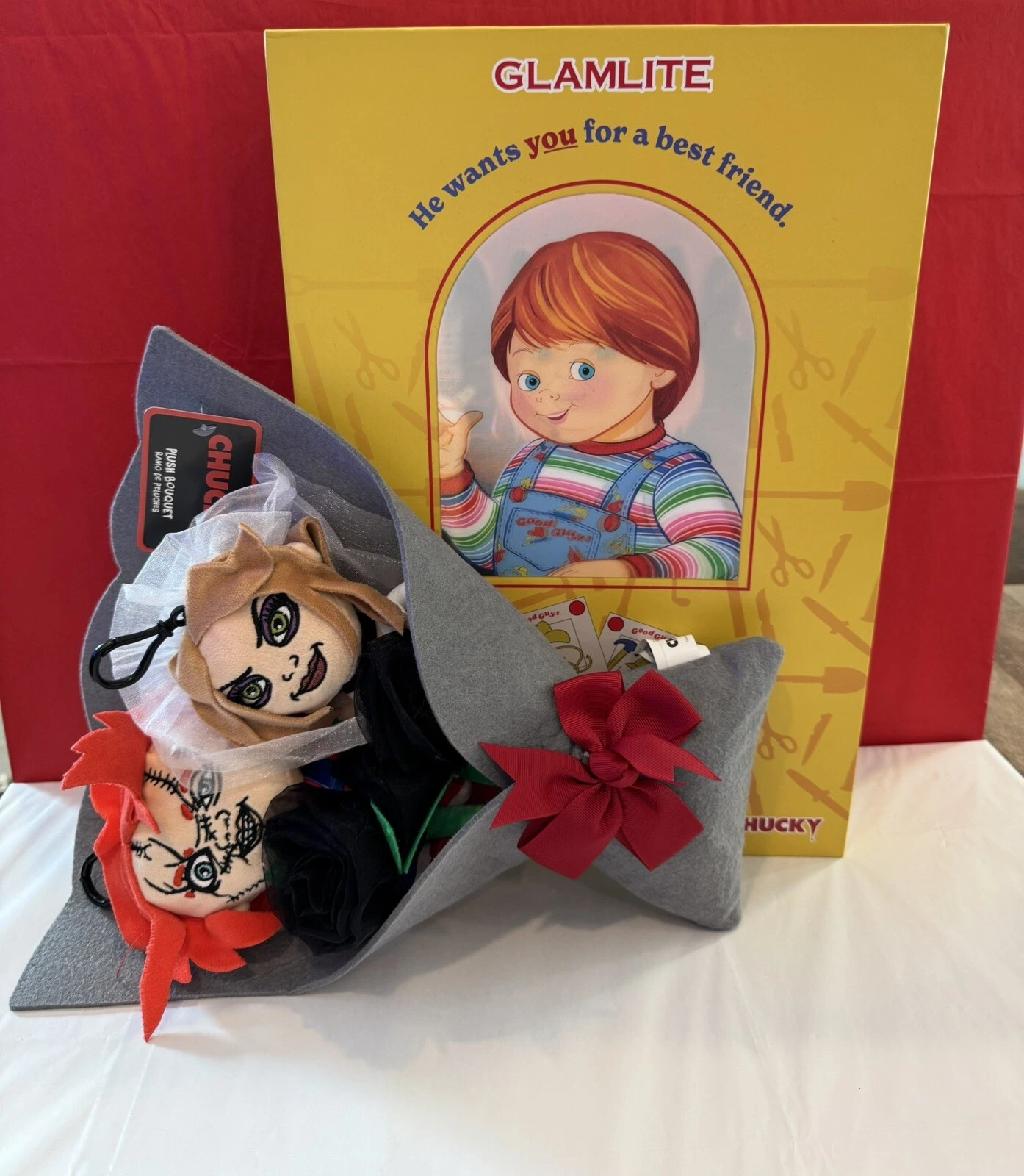 NEW Glamlite x Chucky "Good Guys"Makeup Kit PR Box With Chucky And Wife Plush