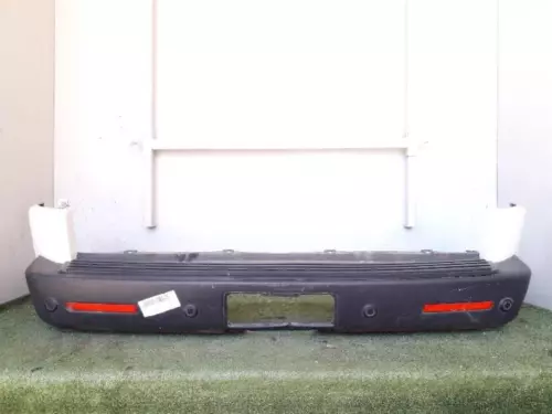 KRB000122 Paragolpes Trasero para LAND ROVER DISCOVERY V6 TD SE 2005 4599012 - Imagen 1 de 10
