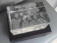 What`s Happening 3x5 glasses paper desk weight /with black protect box