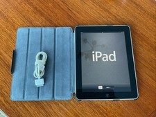 2011-12 APPLE IPAD MC822LL 64GB Bundle