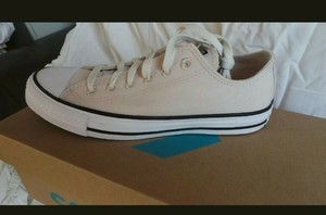 cream converse mens