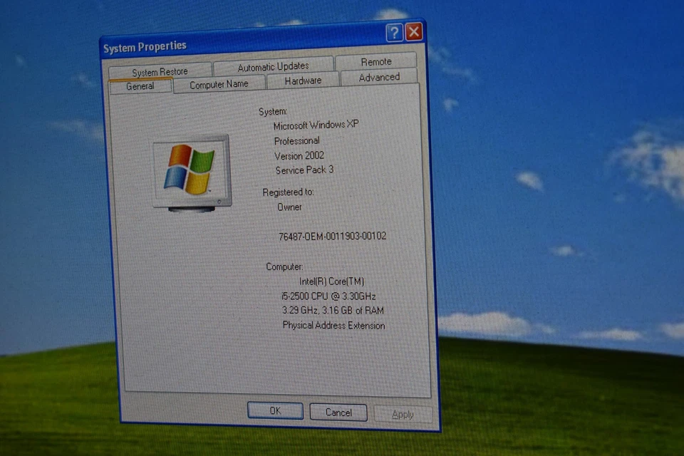 Dell Optiplex Desktop Quad Core i5-2400 3.1GHz 4GB RAM 500GB HDD Windows XP Pro - Image 2 of 4