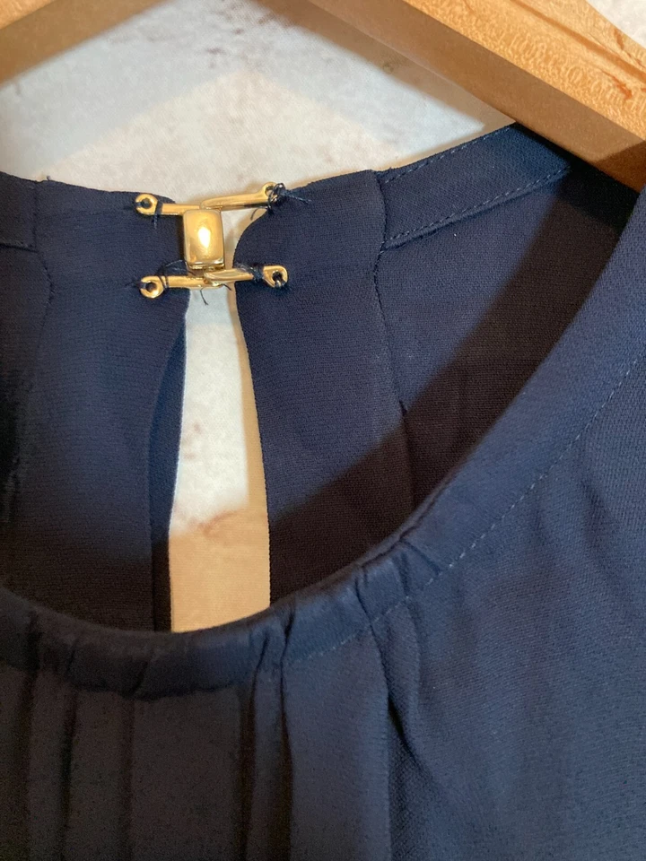 Vestido Marni Mujer Mediano Azul Marino Plisado Espalda Abierta Hecho en Italia Cápsula Foto 4 de 4