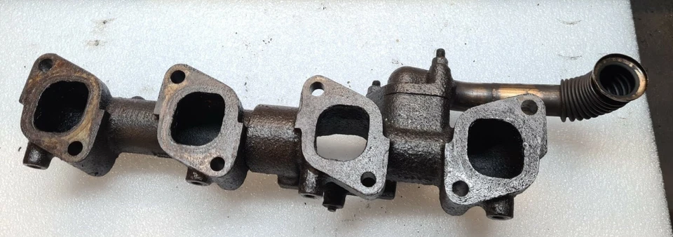 COLECTOR DE ESCAPE NISSAN CABSTAR 2,7 TD E95 2000-2006 Foto 3 de 3