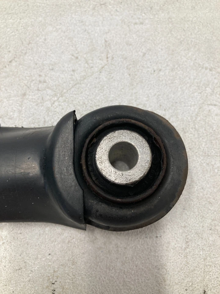 05-16 Mercedes Benz SLK 350 Driver Rear Lower Thrust Control Arm OEM 2013520988 - Image 4 of 4