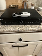 DIRECT TV Receiver MODEL: HR22-100 With Access Card And REMOTE Used 
