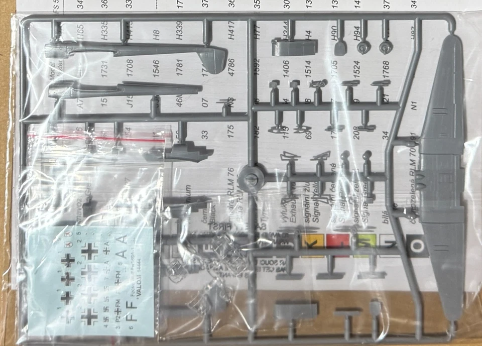 1/144 WW2 Recon: Focke Wulf Fw-189A-1 "Frente Oriental" [Alemania] #14444: VALOM Foto 3 de 3