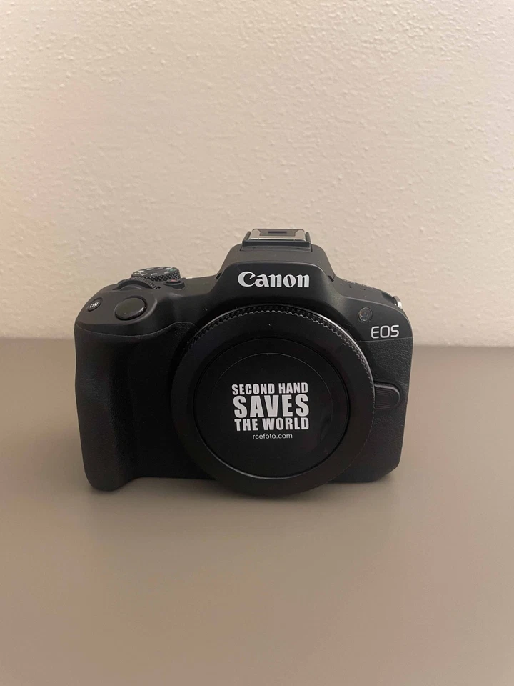 Canon EOS R50 V, foto 3 di 5