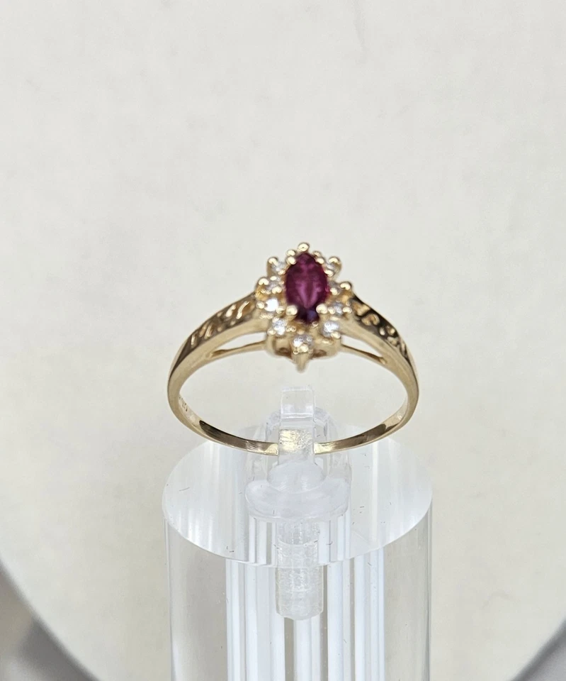 Impresionante anillo de diamantes y rubíes de oro de 14 K  Foto 3 de 4