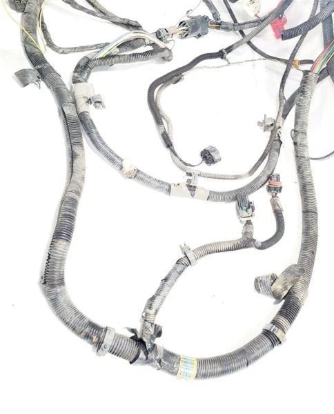 Body Wiring Harness 6.6 AT 4WD OEM 2006 Chevrolet Silverado 2500 - Image 3 of 4