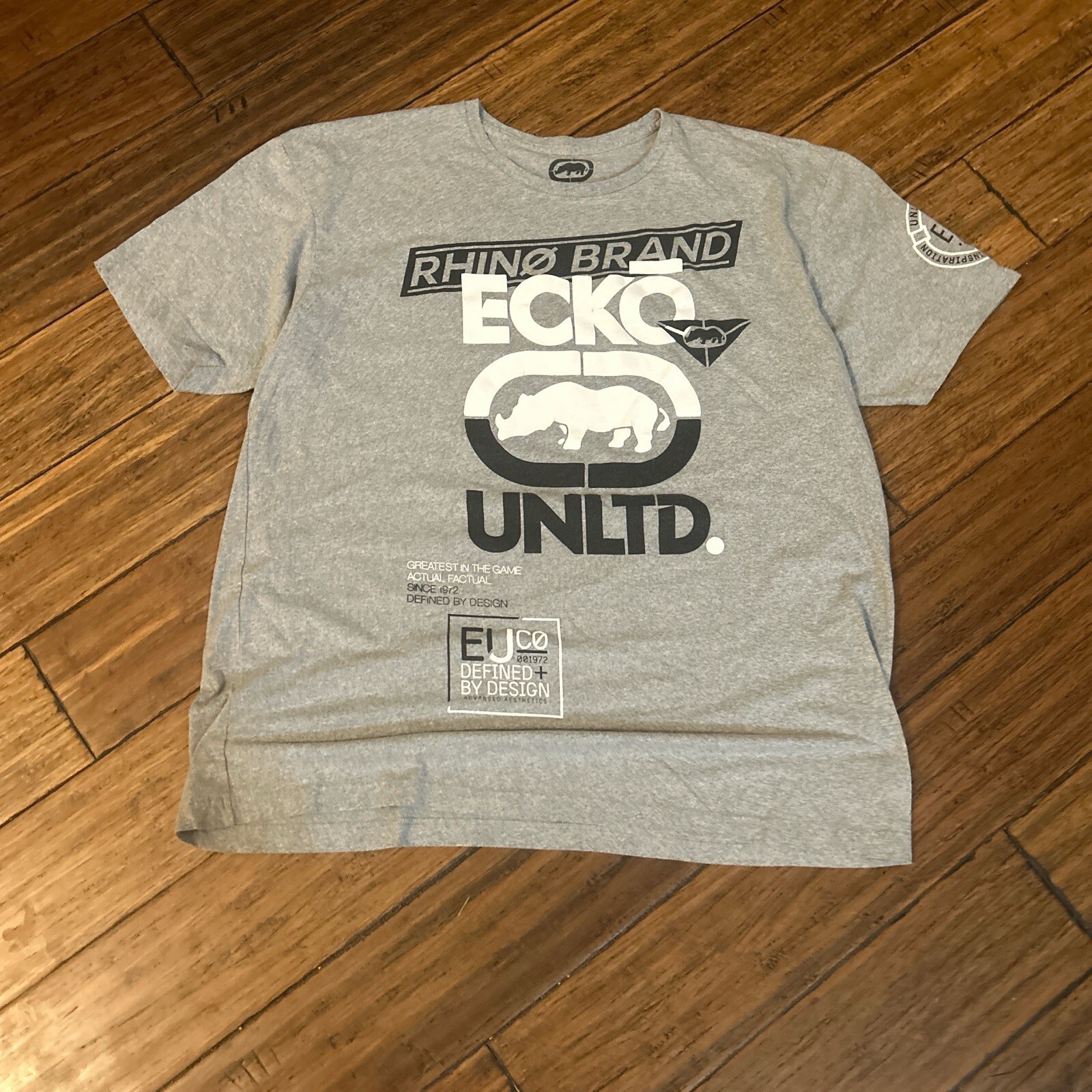 Cool Vintage Y2K Ecko Untld Tee