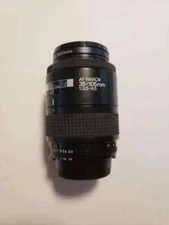 Nikon AF Nikkor 35-105mm f3.5-4.5 Macro Zoom Lens w/ accessories and manual