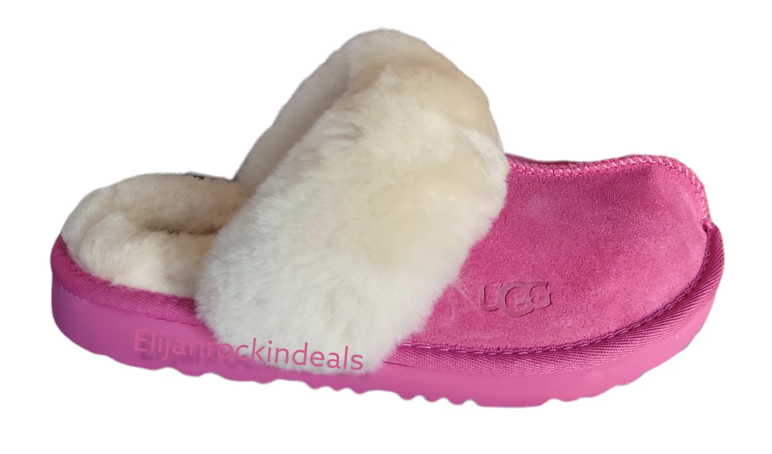 UGG® Cozy | Women's Slippers | Rogan's Shoes