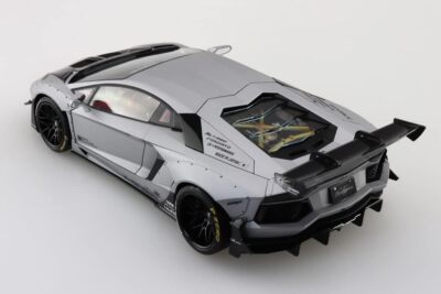 Aoshima 1/24 kit LB Works Lamborghini Aventador Limited Edition