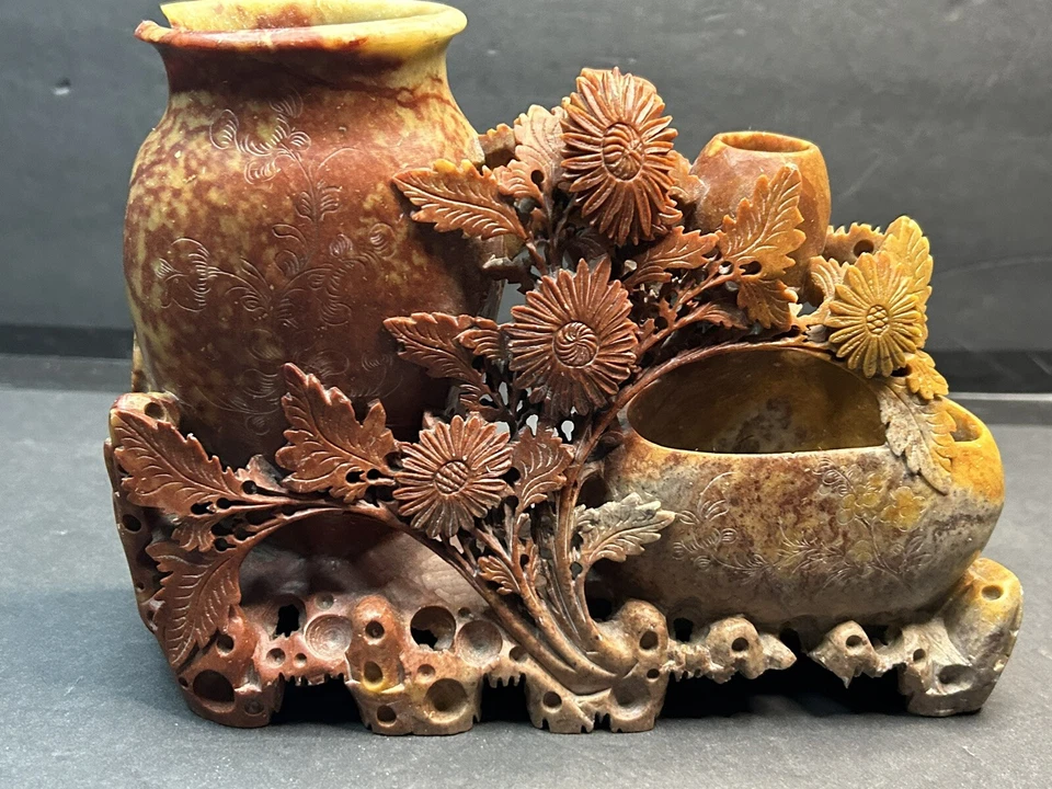 ANTIGUO JARRÓN/OLLA DOBLE DE PIEDRA DE JABÓN TALLADA A MANO CON FLORES Foto 4 de 4