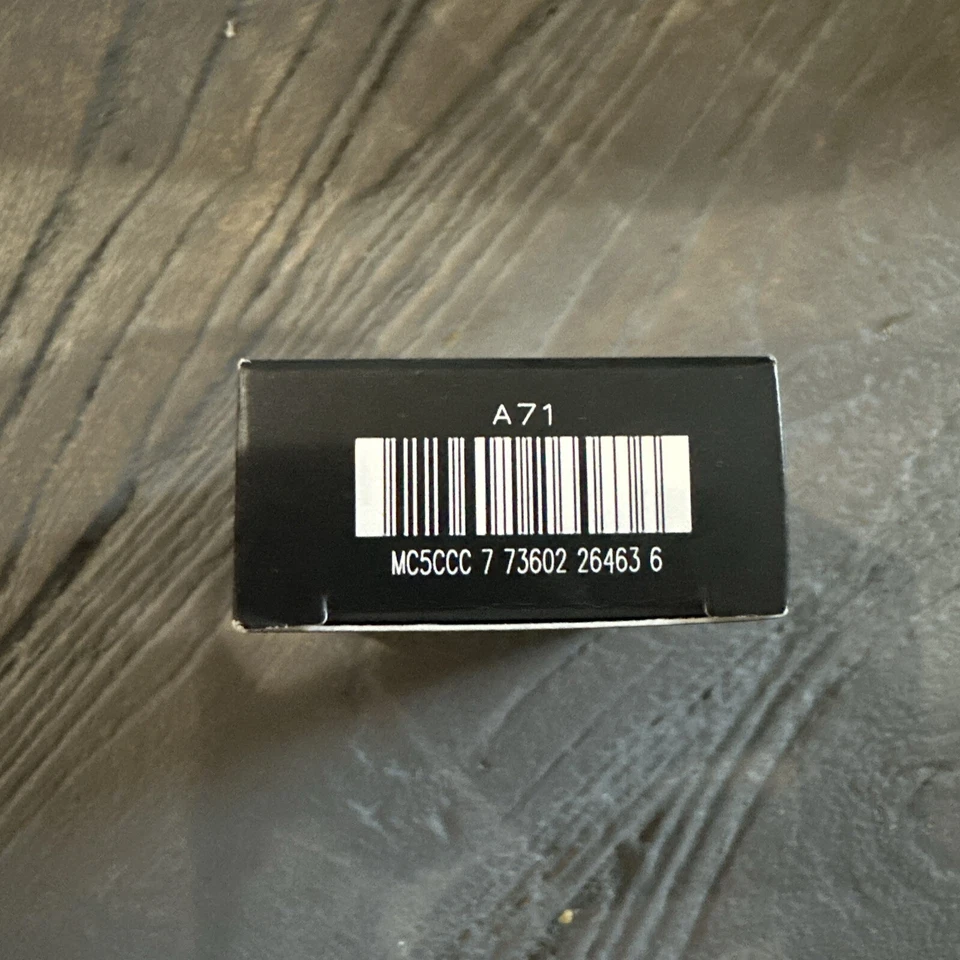 Miss Piggy Pink MAC Cosmetics - RARE - limited. New In Box. - Image 4 of 4