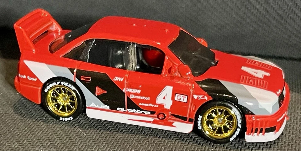 Rueda y neumático Hot Wheels Audi 90 Quattro PERSONALIZADOS pilotos reales  Foto 2 de 4