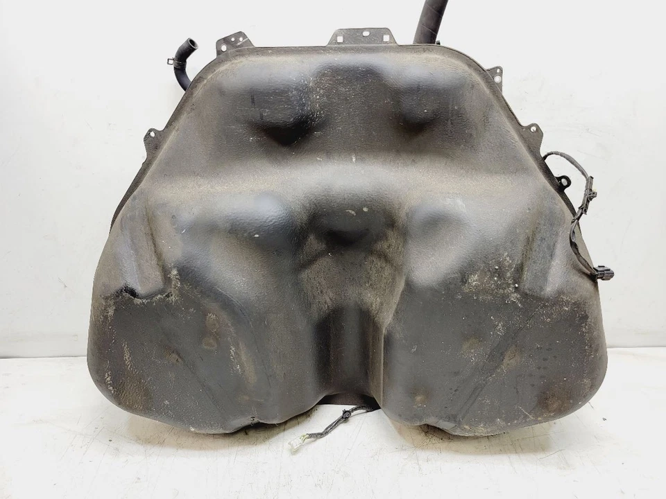 2010 2011 年 2012 年 SUBARU OUTBACK 或 LEGACY 2.5 升非涡轮汽油罐燃料箱原始设备制造商 — 第 3/4 张图片