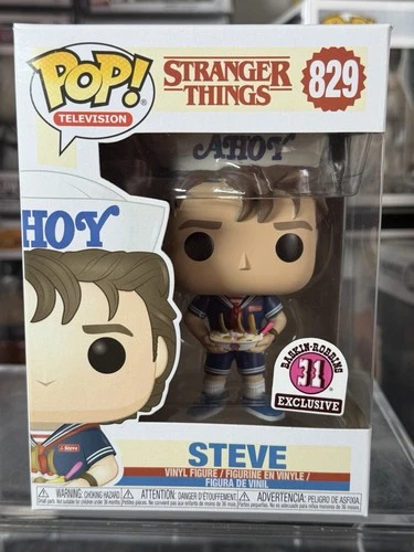 Funko Pop Stranger Things Steve #829 Baskin Robbins Exclusive With Protector