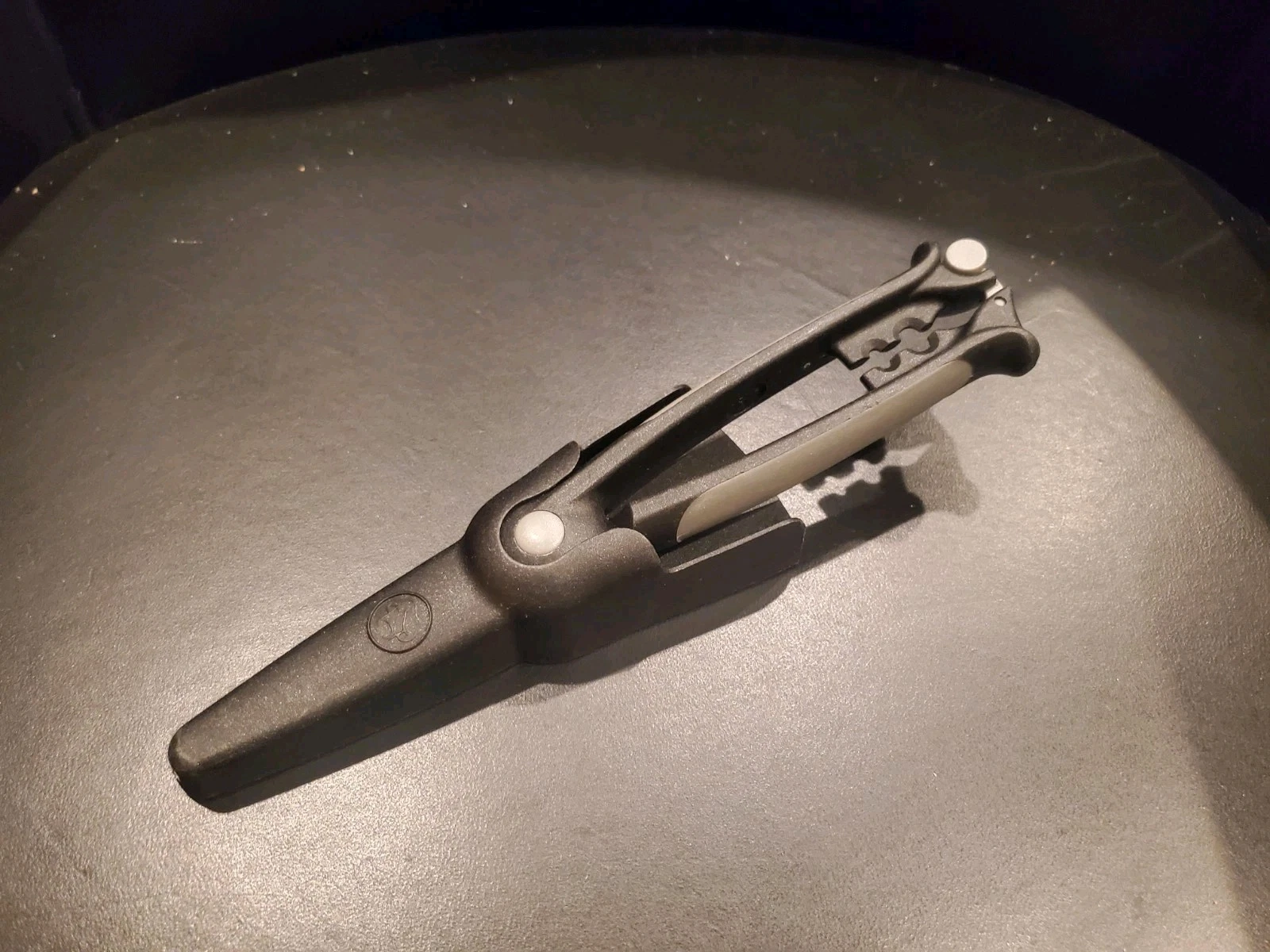 HTF Pampered Chef Kitchen Shears Scissors Black VHTF EUC
Opens in a new window or tab