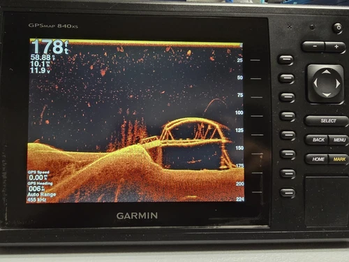Garmin GPSMAP 840xs + GT20-TM Transducer + Power Cable + Sun Cover - Tested