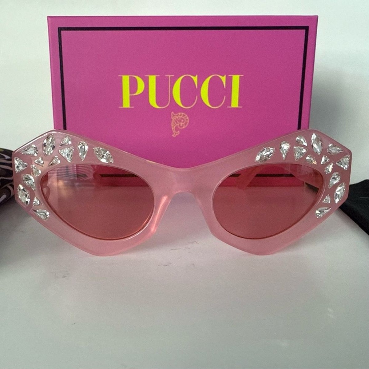 NEW Emilio PUCCI Limited Edition Pink Crystal Embellished Cat Eye