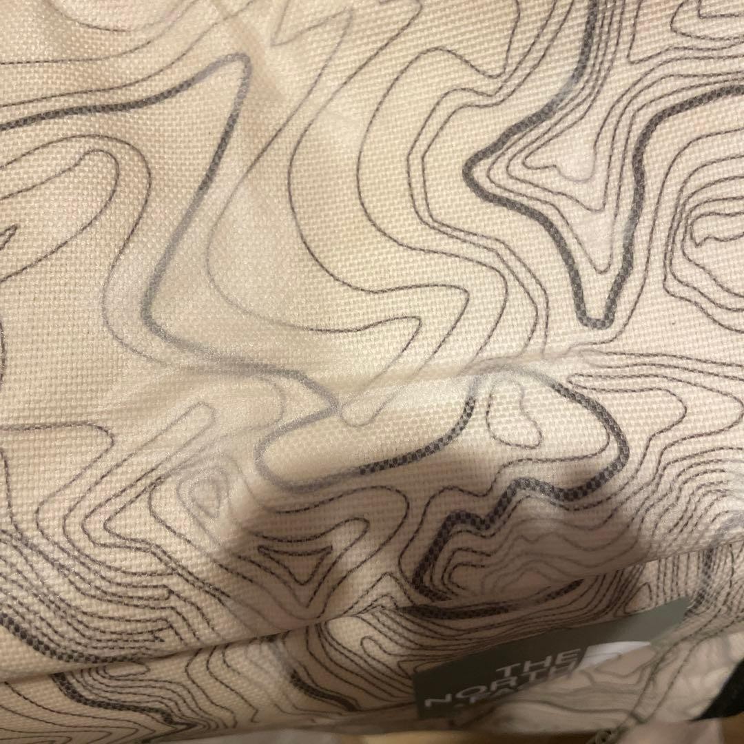 North Face Square Backpack, Clamshell Flap, Padde… - image 10