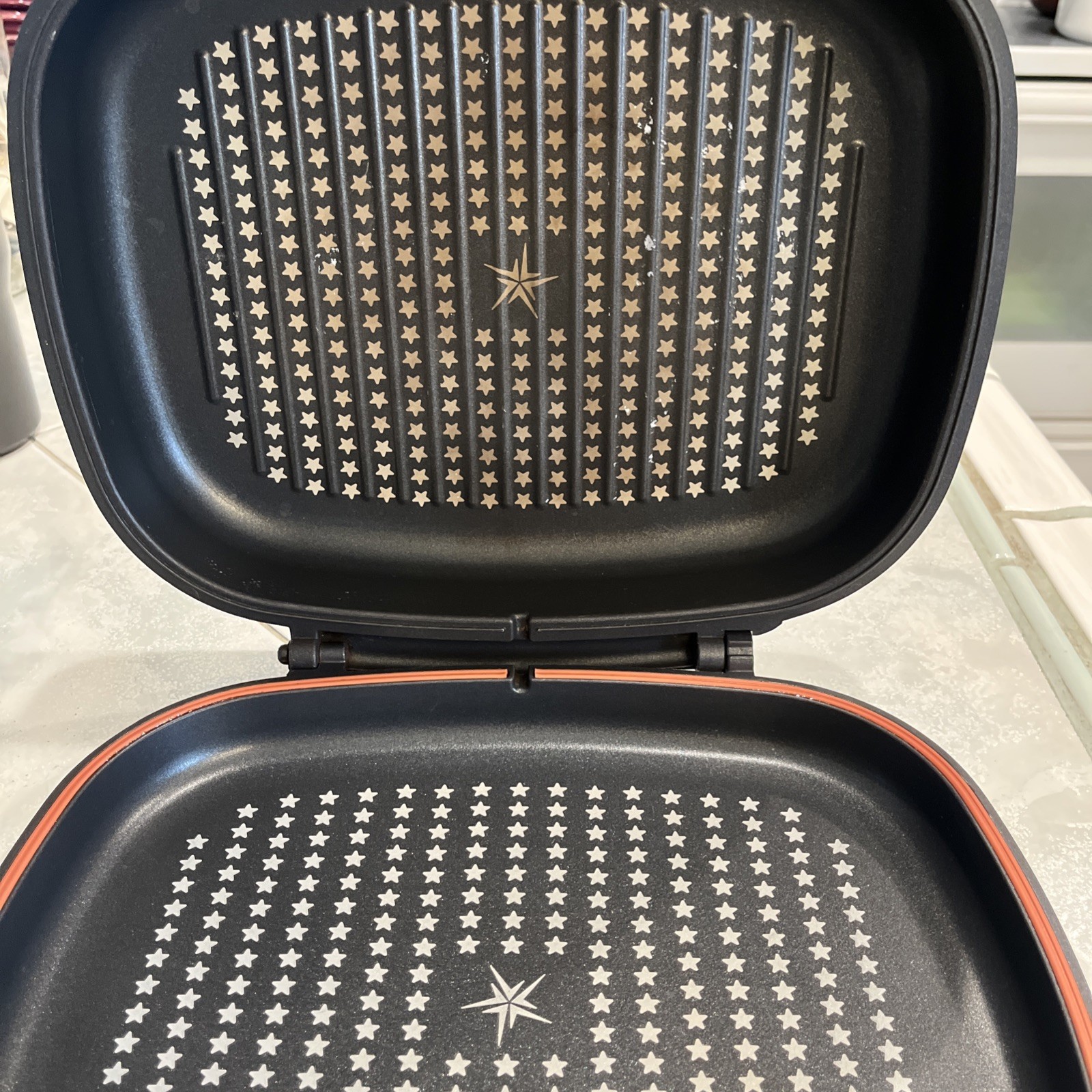 *HAPPY CALL* Double Sided Pan Cooking Frying Skillet  Magnetic Closure